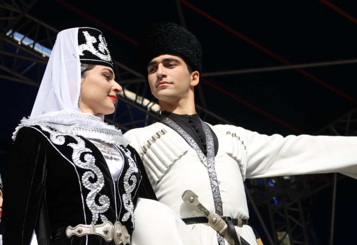 Осетия и осетины