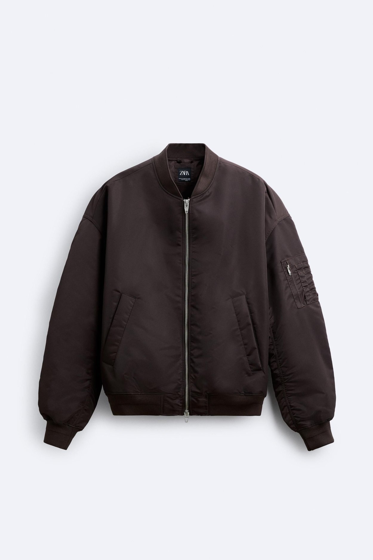 Черный бомбер Pull and Bear