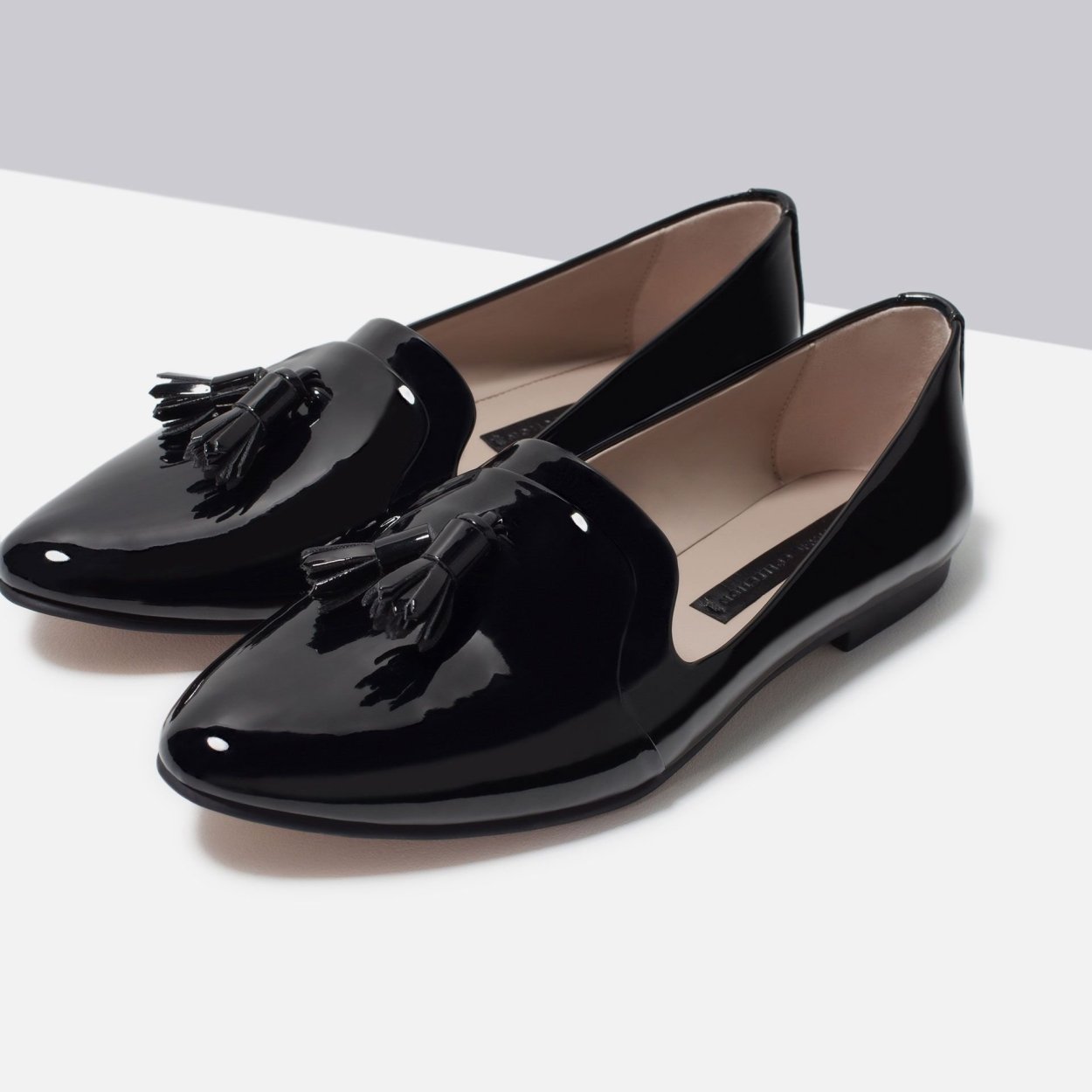 Лоферы Zara лакированные