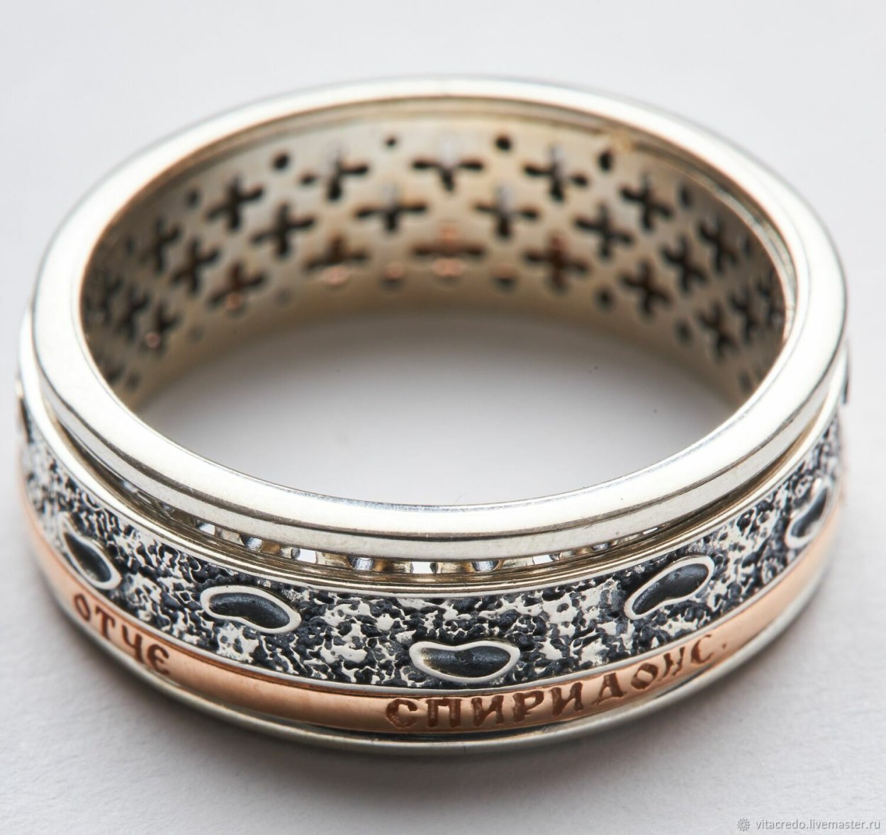 Серебряное кольцо оберег