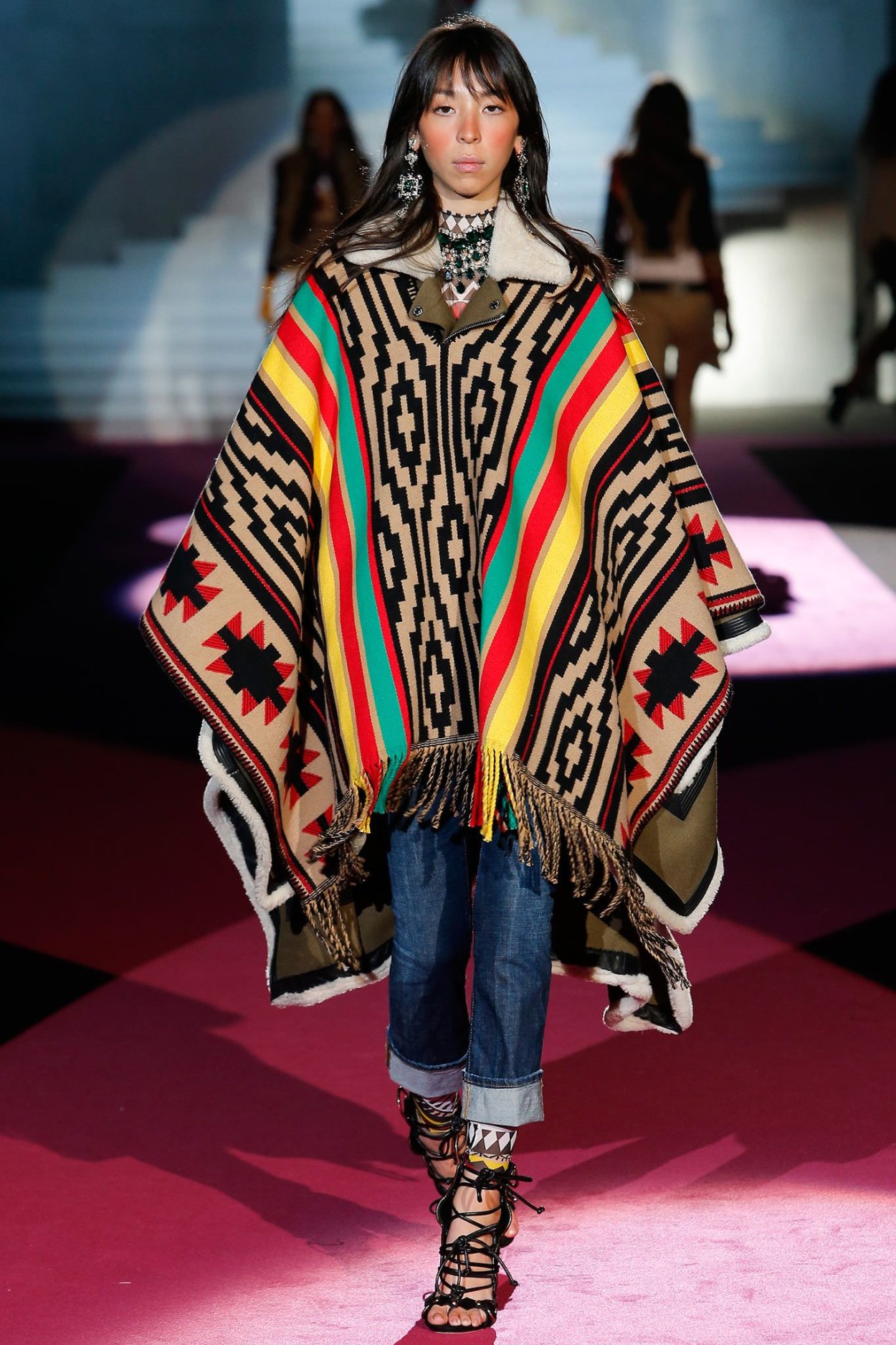 Коллекция в стиле этника от dsquared2. Осень-зима 2015-