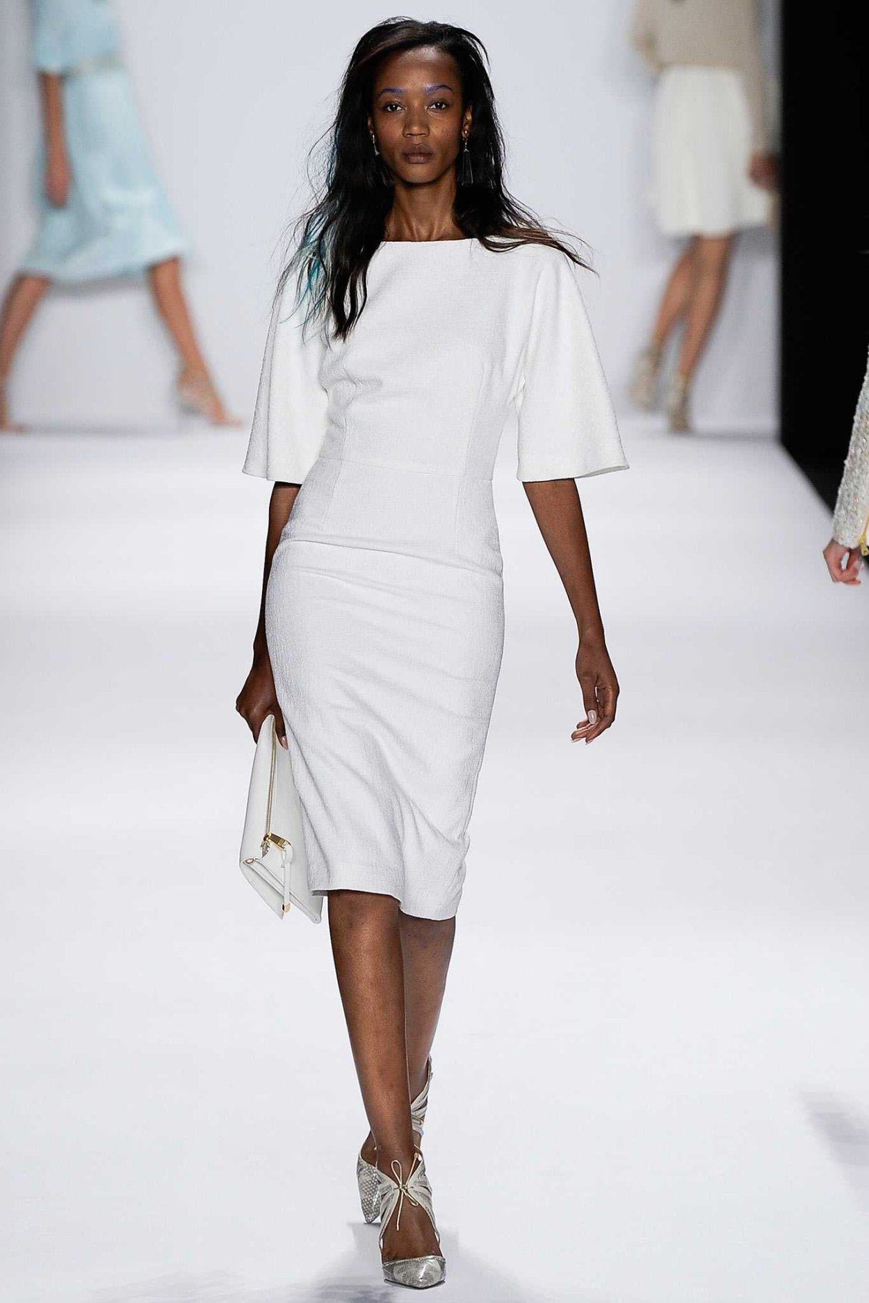 Badgley Mischka 2023 платья