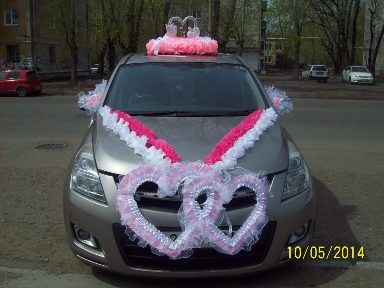 Украшение машины невесты