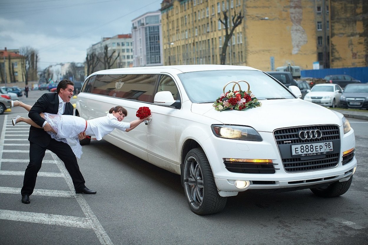 Ауди q7 белая на свадьбу