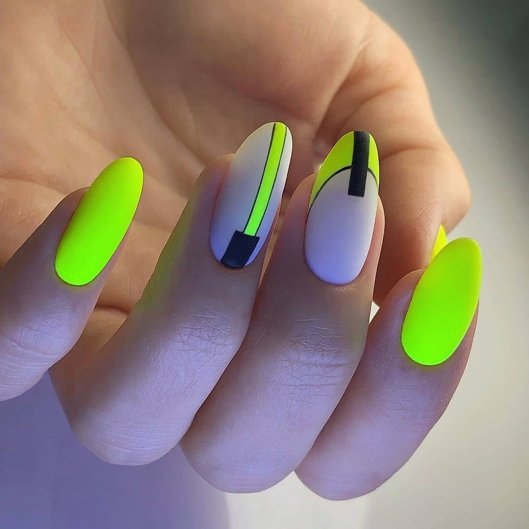 Маникюр лето