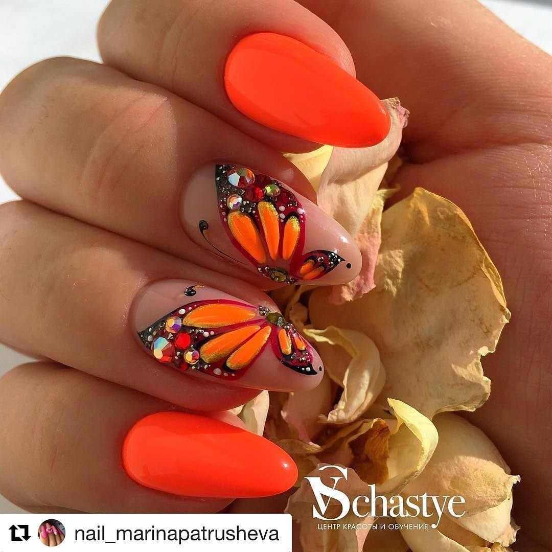 Маникюр бабочки на ногтях