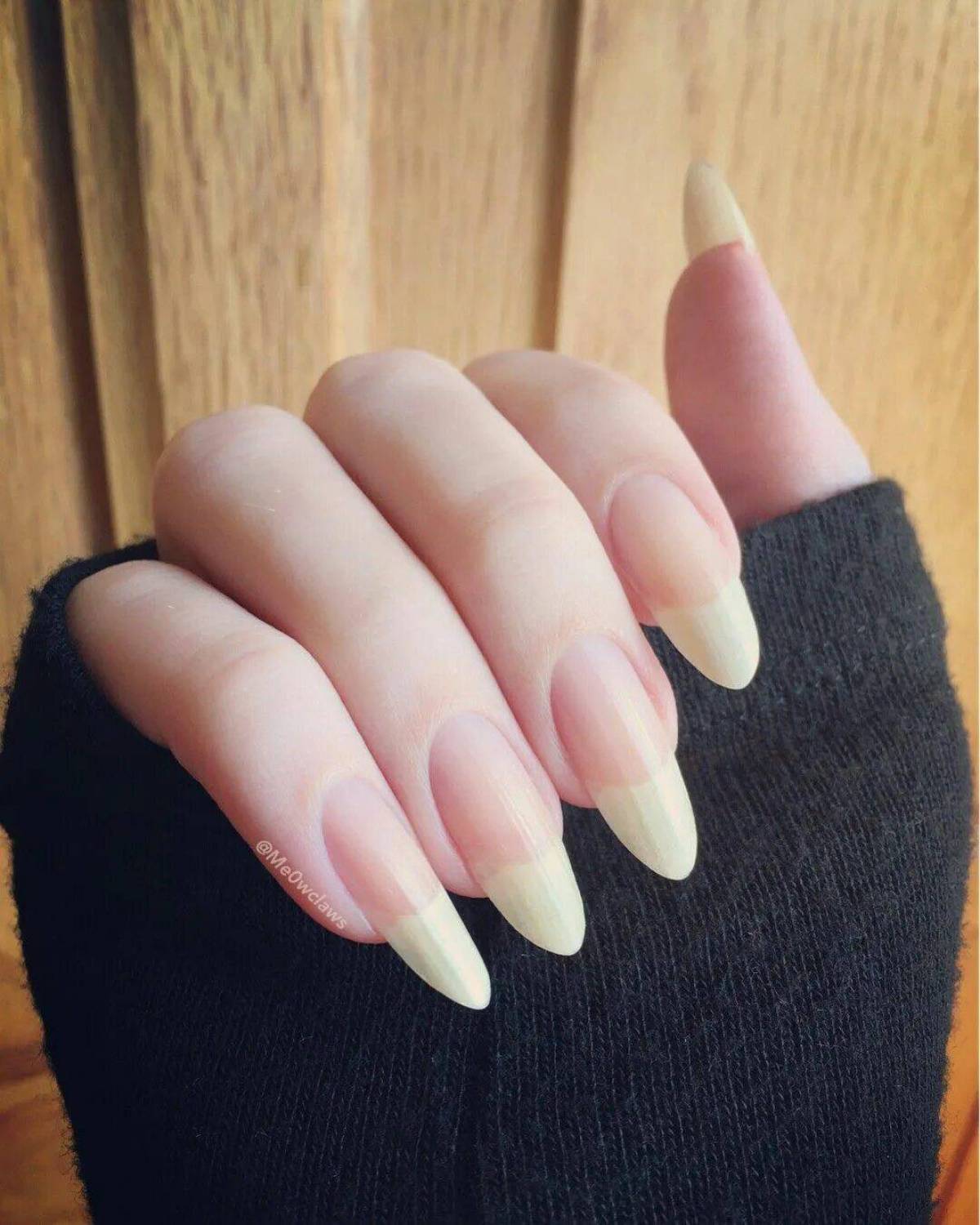 Натуральные длинные ноги