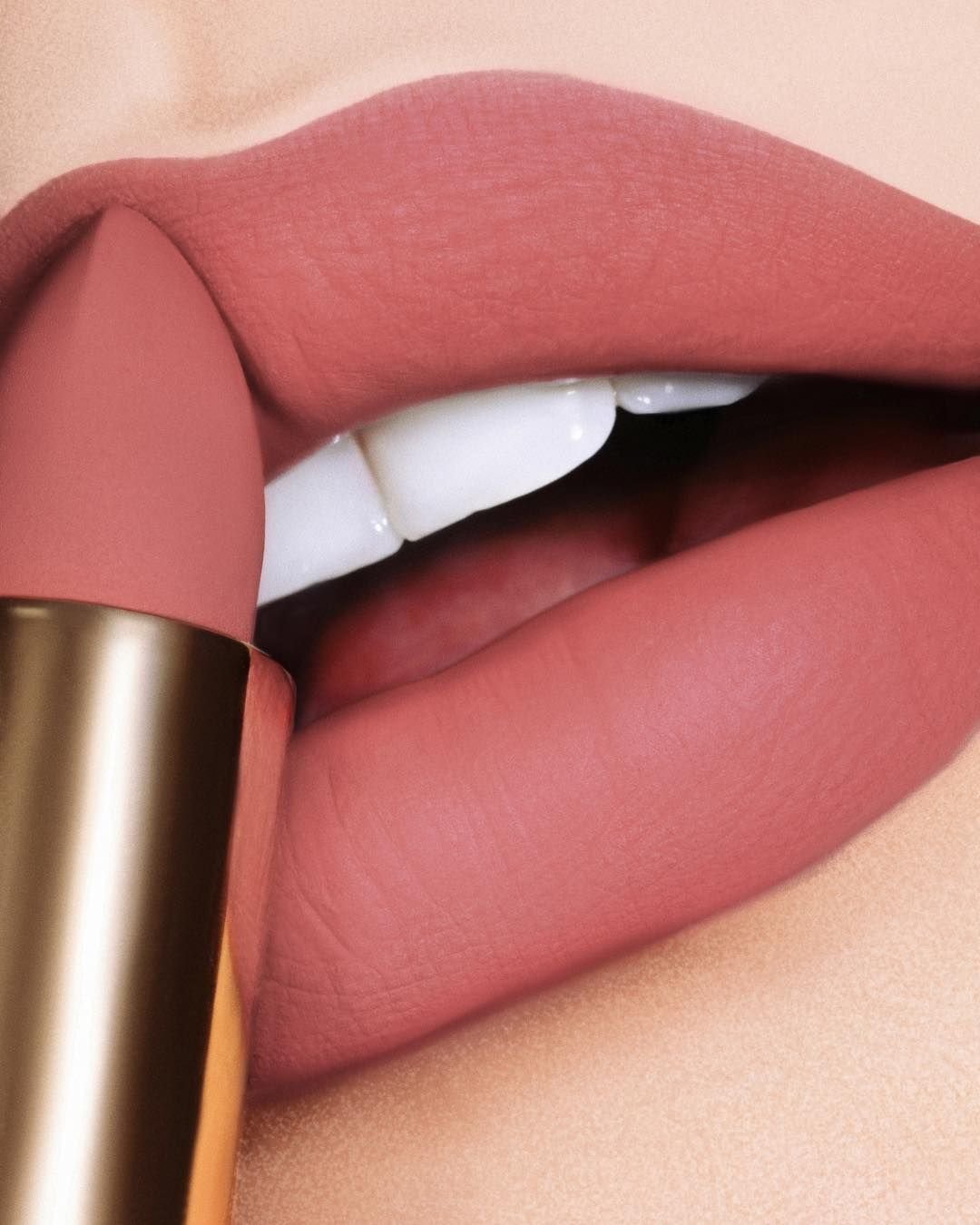 Pat MCGRATH Christy