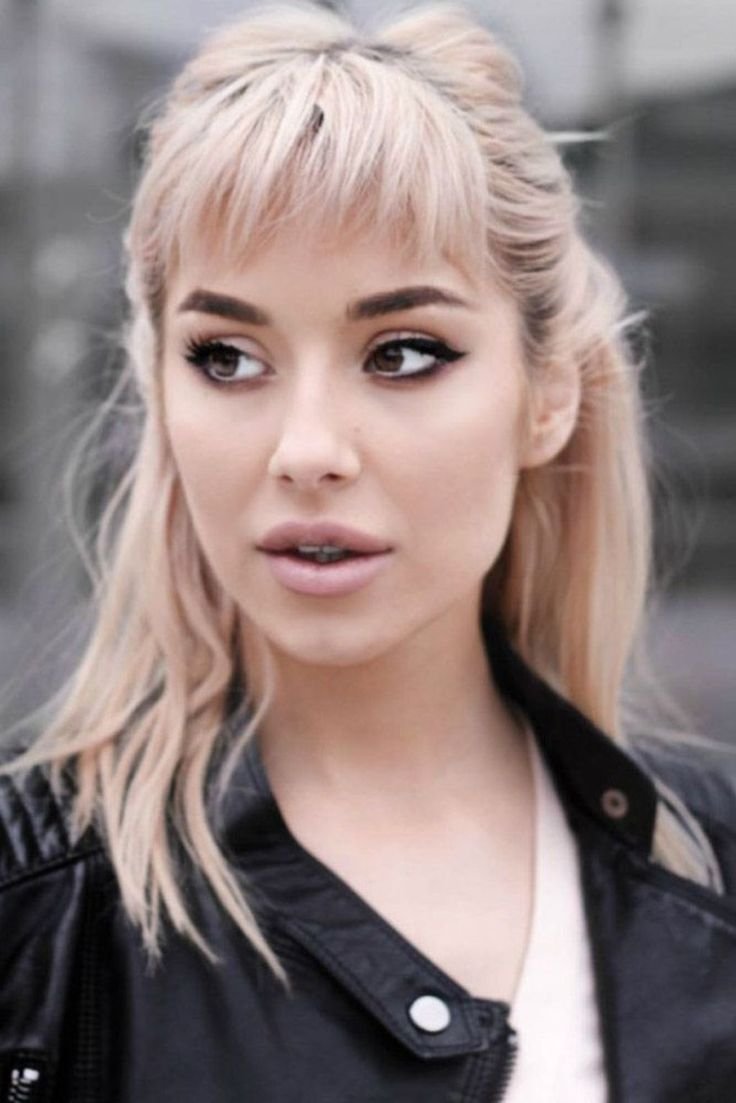 Alisa Manyonok
