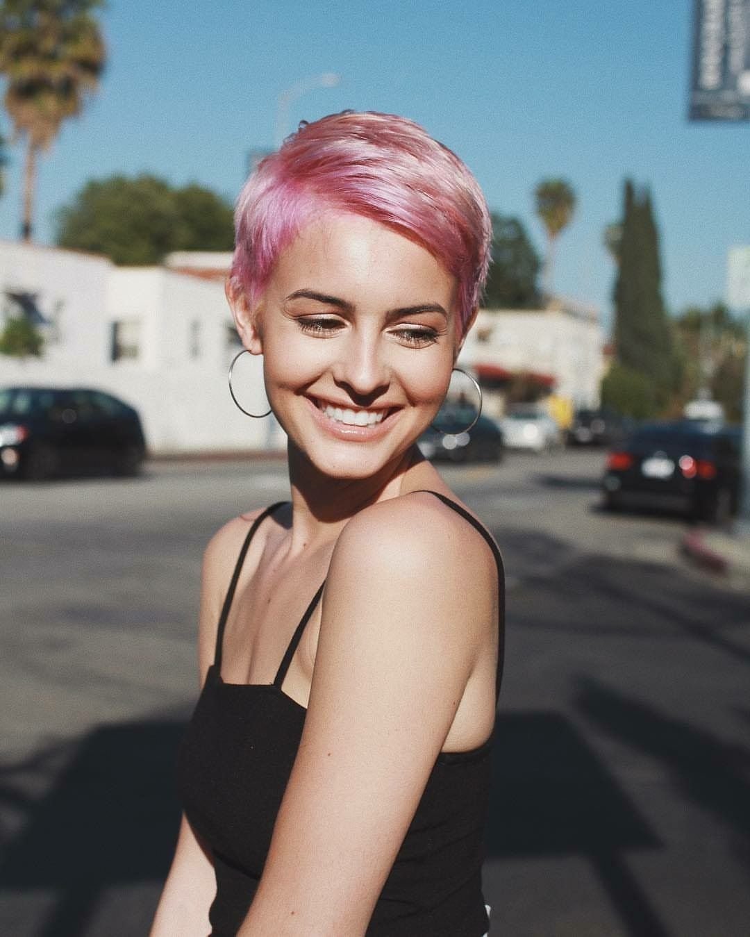 Lisa Cimorelli стрижка