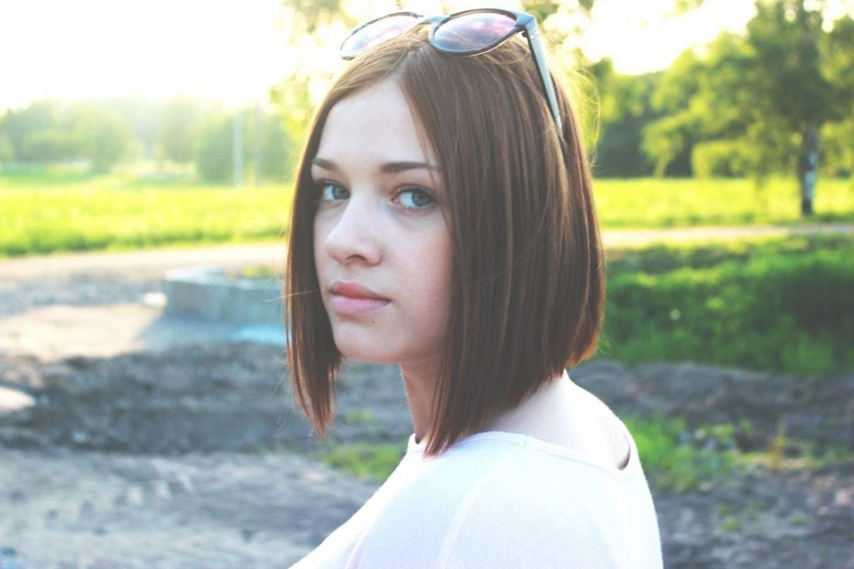 Девушки с каре без челки