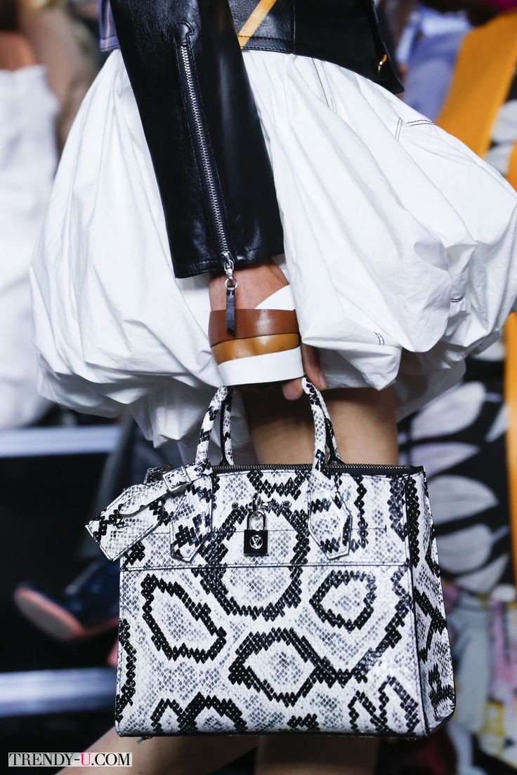 Louis Vuitton 2016 показ