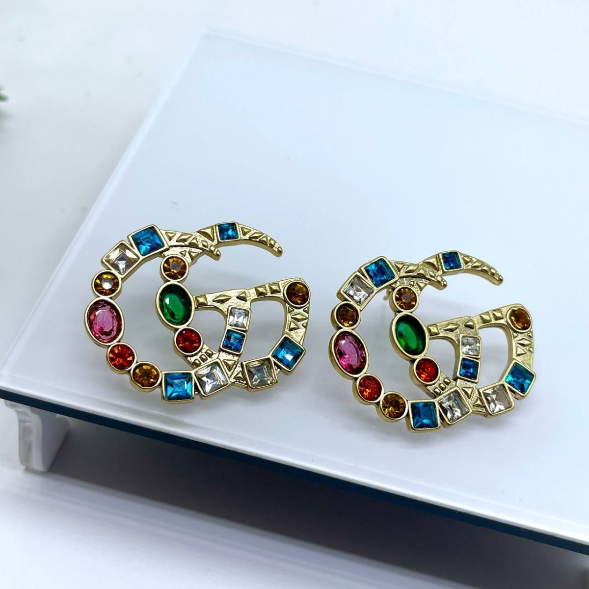 Актуальные Gucci серьги 2024