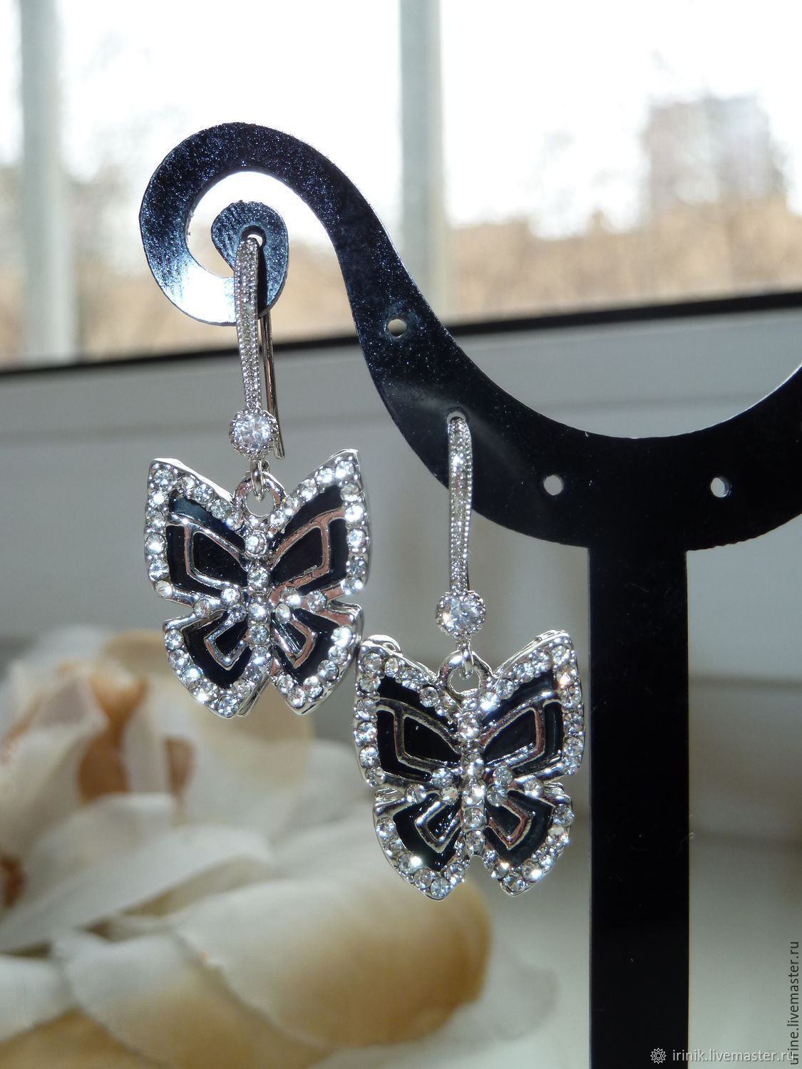 Серебряные серьги «бабочки»