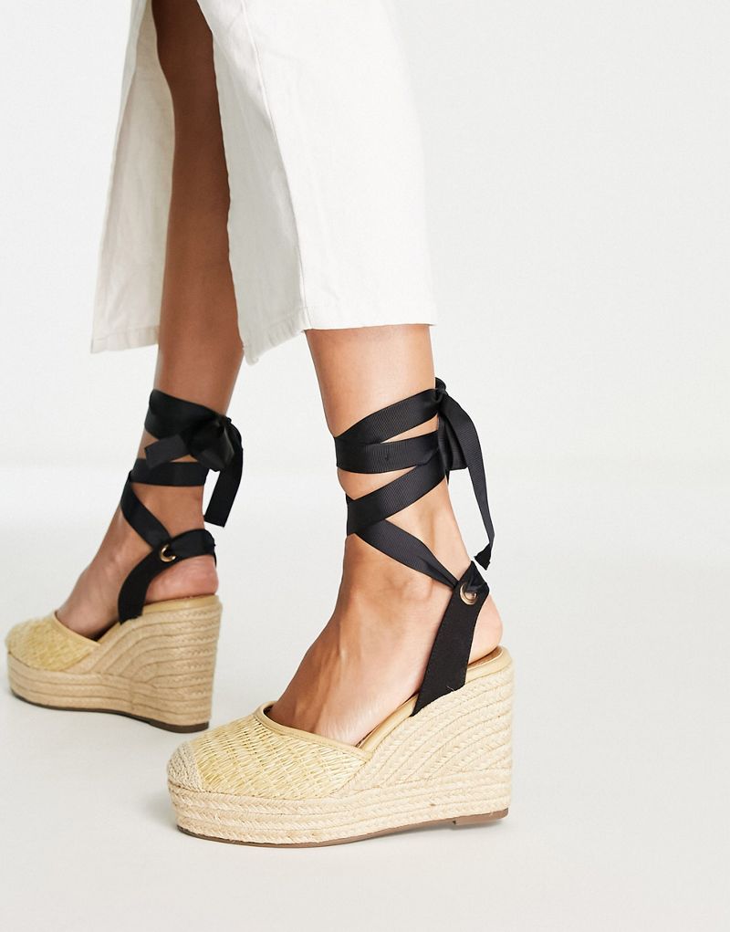 Босоножки ASOS на танкетке