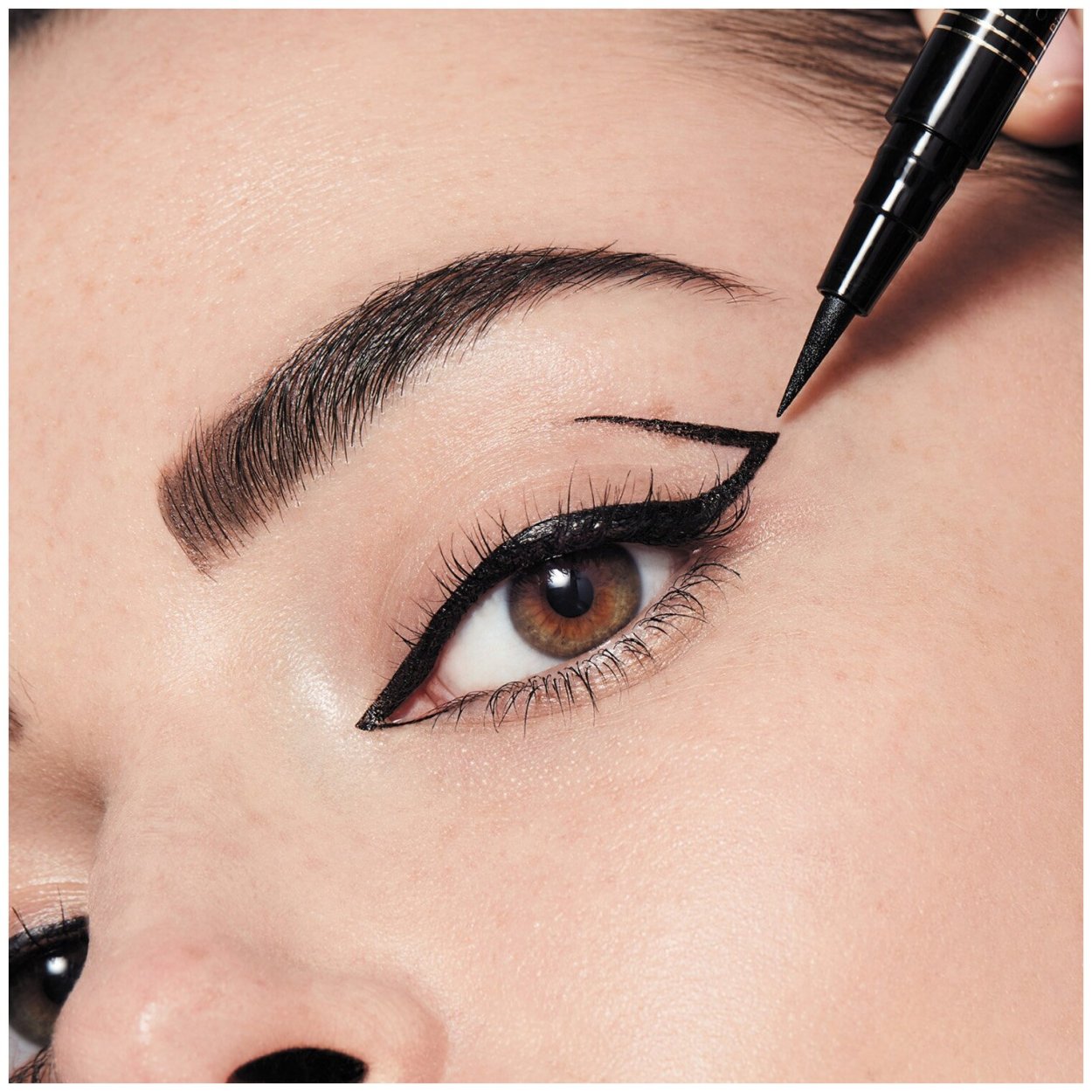 Bourjois подводка-фломастер для глаз Liner feutre Slim