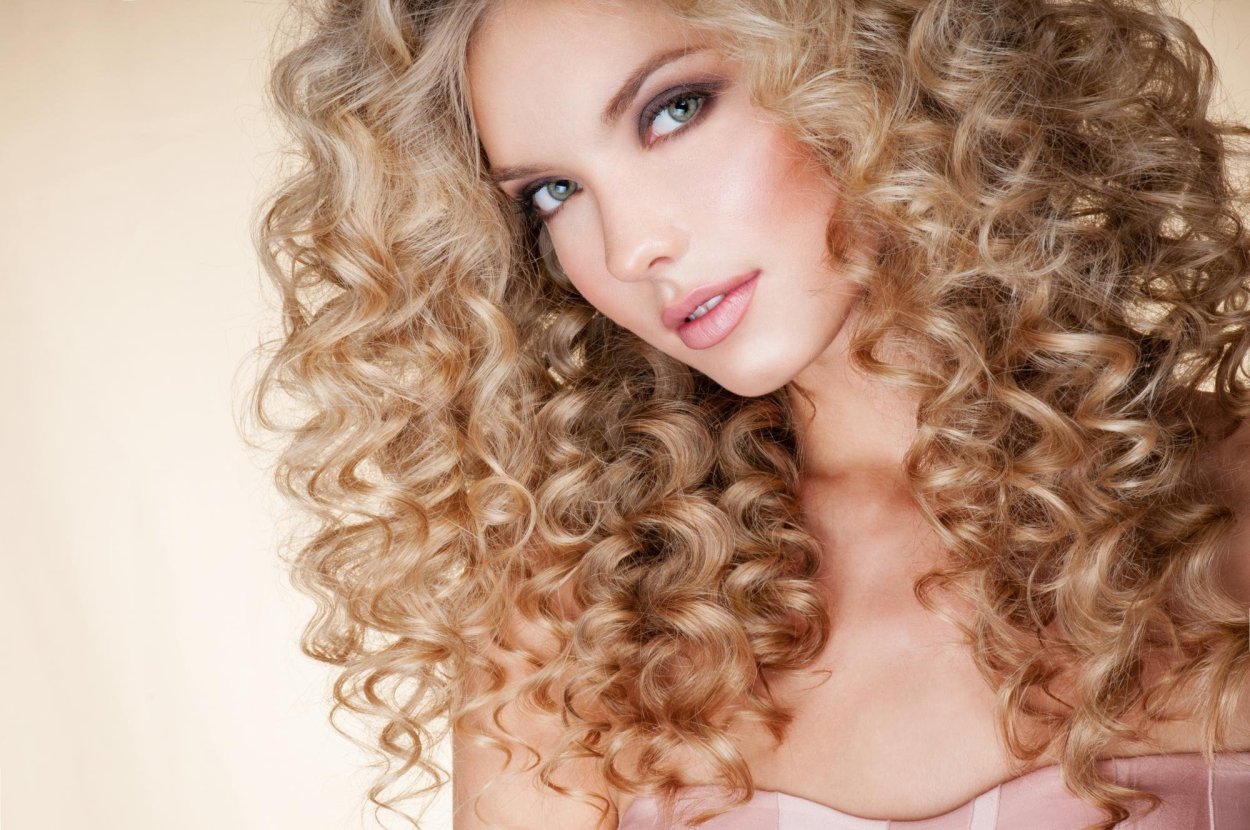 Лина кудри