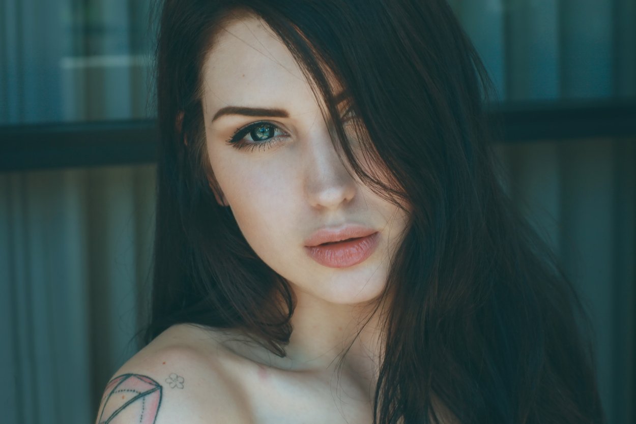 Ashley holat