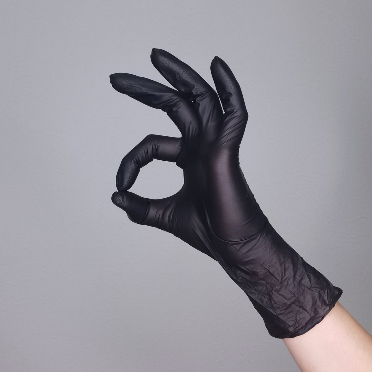 Перчатки нитриловые черные Wally Plastic Nitrile