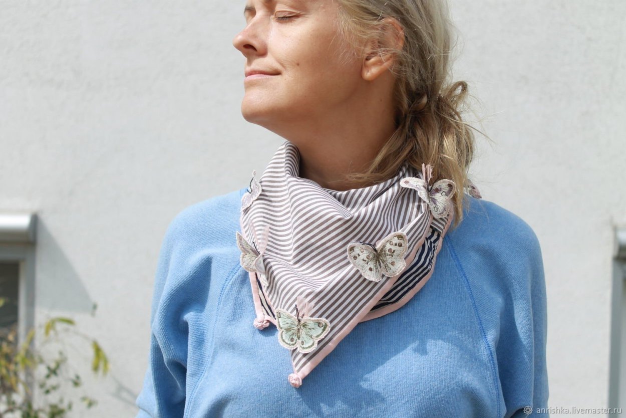 Платок на шею
