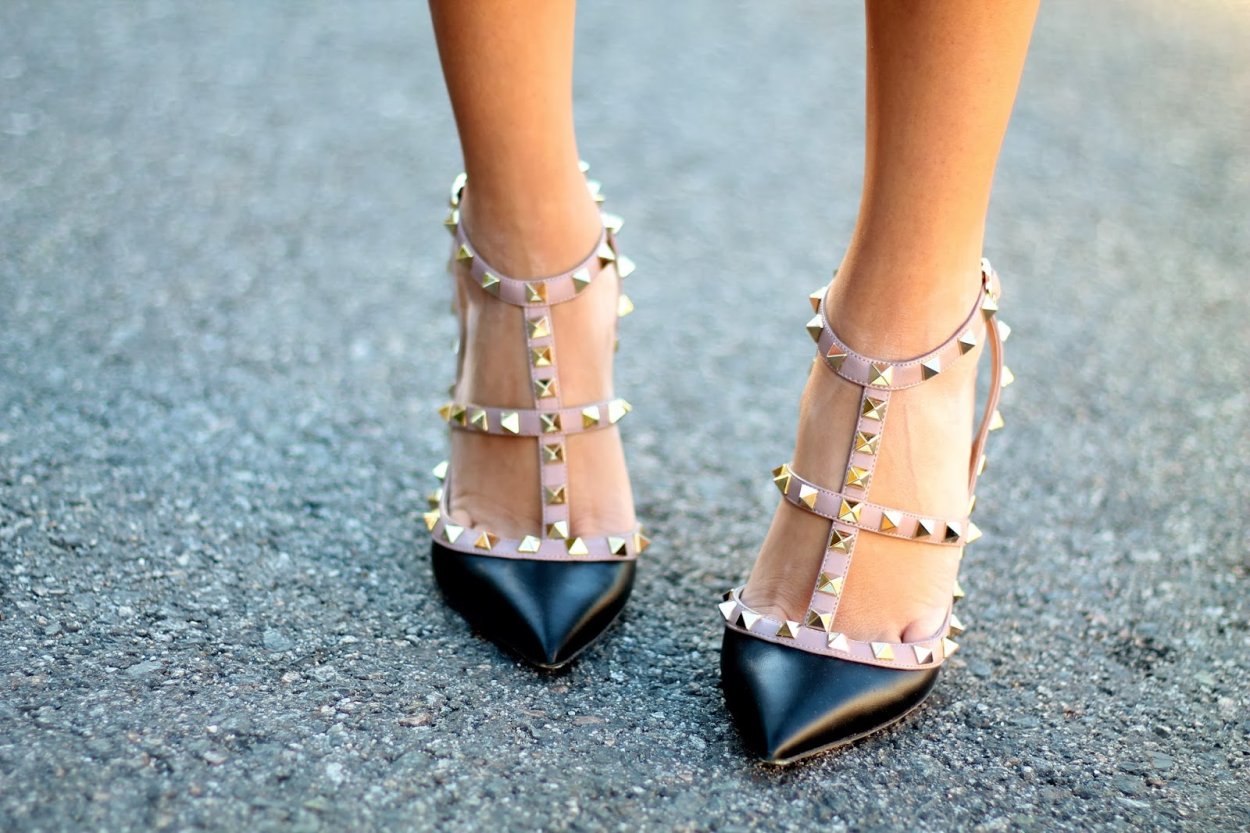 Valentino Rockstud туфли образы
