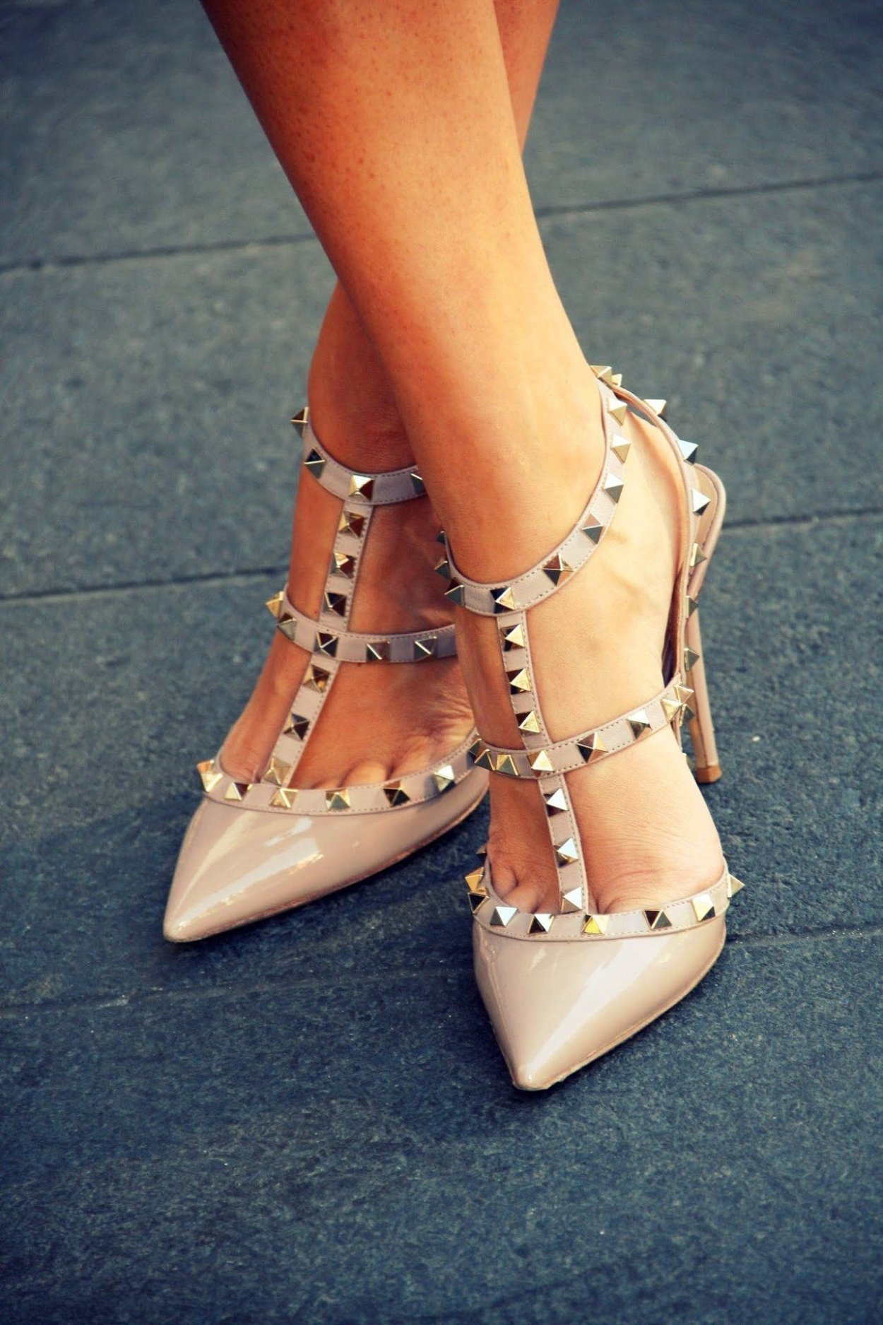 Туфли Valentino Rockstud стритстайл